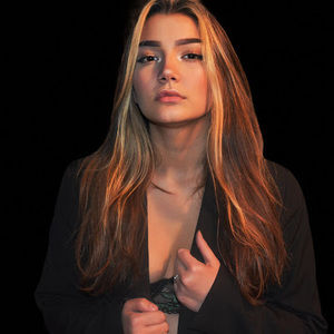 Meet your Posher, Skylar